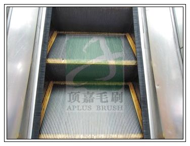 扶梯直段毛刷